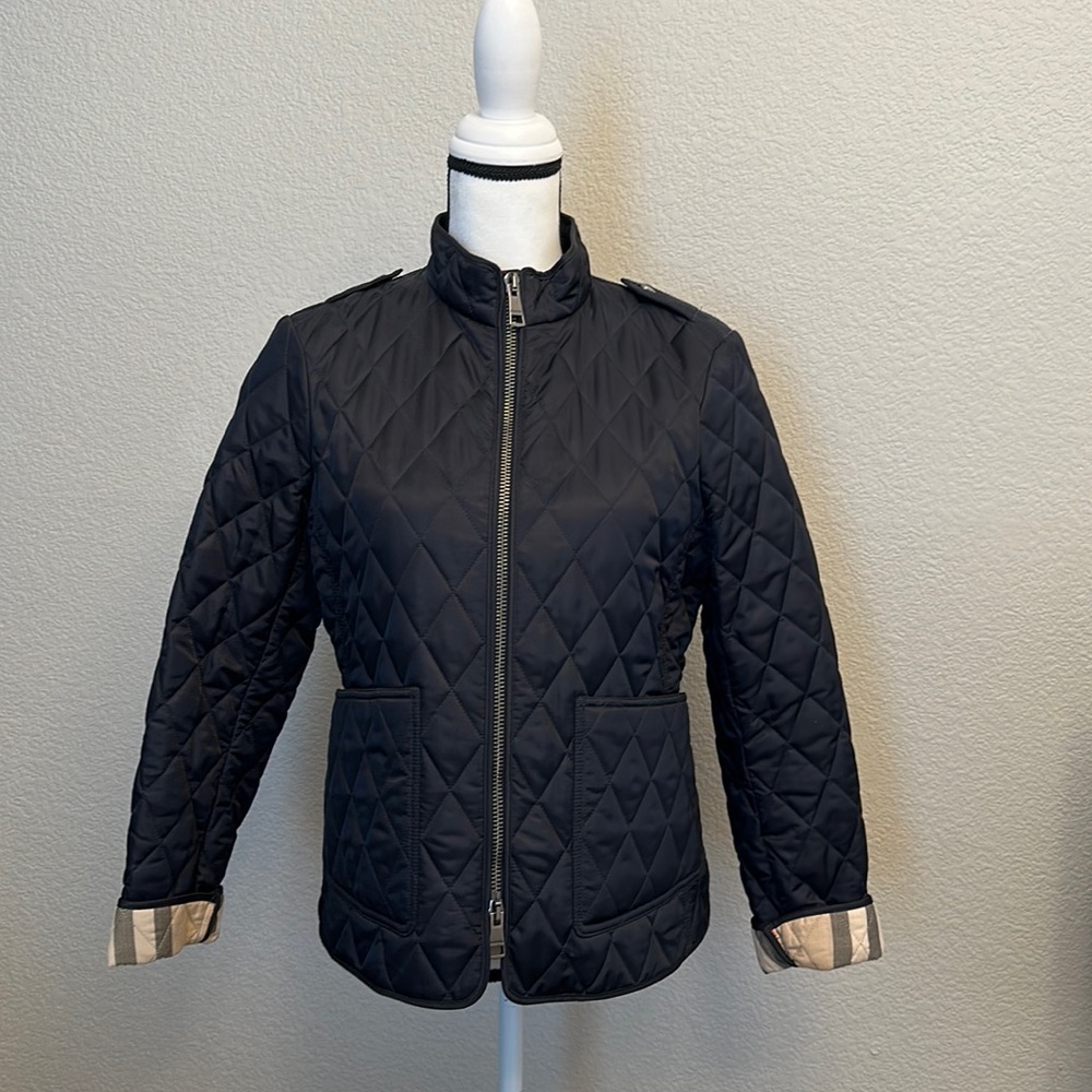 Burberry Quilted Navy Jacket - Size M (Fits like a US 4). MAKE AN OFFER!